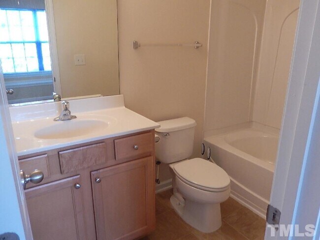 Building Photo - 8007 River Water Ct