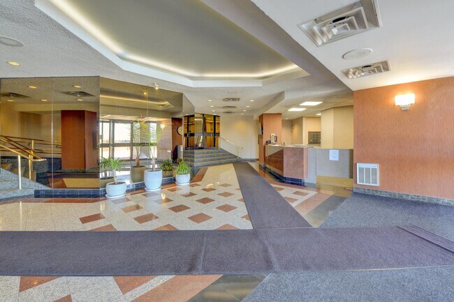 Building Photo - 232 Harmon Cove Tower