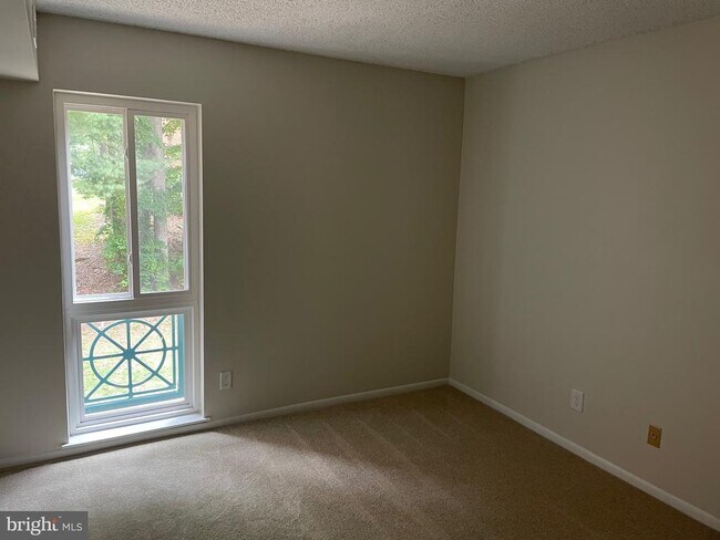 Building Photo - 11837 Shire Ct