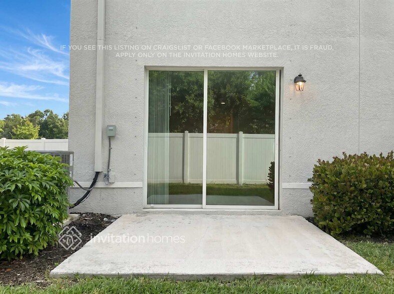 Building Photo - 9310 Cadence Ct