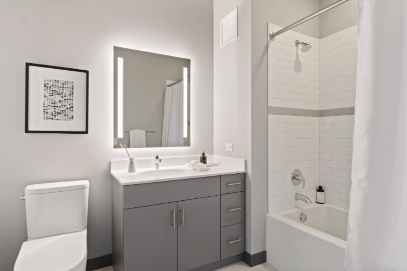 Building Photo - 161 N Elizabeth St