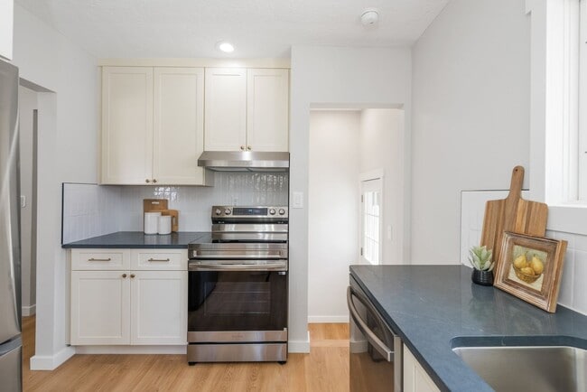 Building Photo - Beautifully Remodeled 4-Bedroom Rancher in...