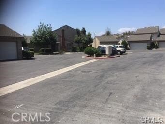 Building Photo - 1371 W Cerritos Ave