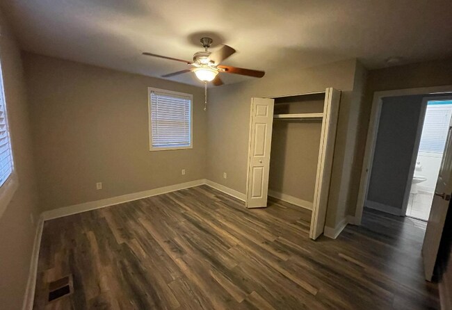 Building Photo - 1455 Snell Blvd