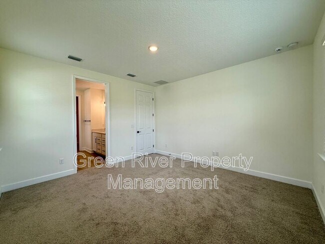 Building Photo - 3435 Auvenshine Wy