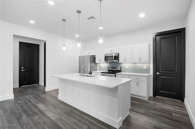 Building Photo - 4469 Enid Ln