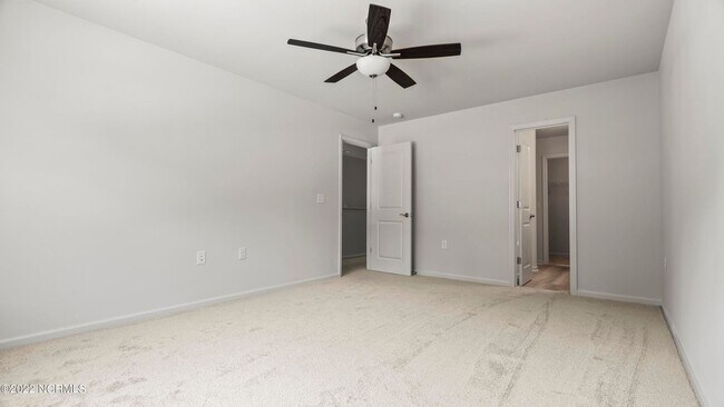 Building Photo - Townhome In BOYINGTON PLACE!