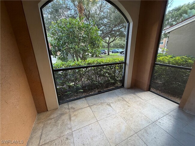 Building Photo - 1210 Reserve Way