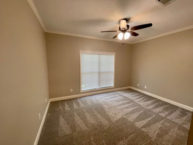 Building Photo - 4 bed 2.5 bath home in Ridgeland!*MOVE IN ...