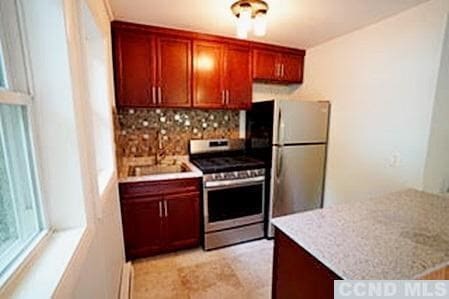 Building Photo - 49 Lowerre Ln