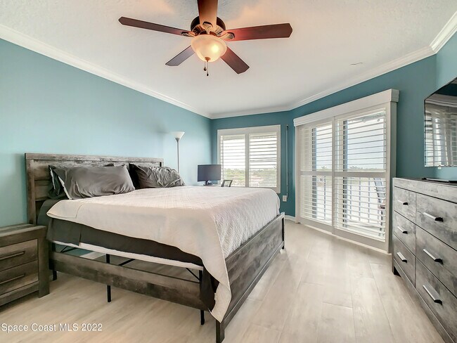 Building Photo - 1700 Commodore Blvd