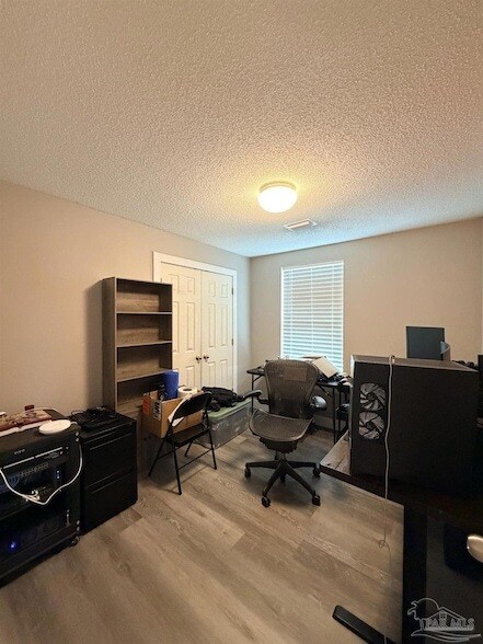 Building Photo - 5877 Tryton Cir