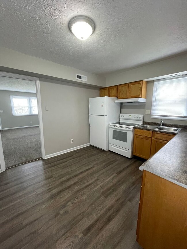 Building Photo - 30-32 Morehouse-NOREMAC