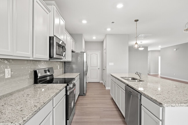 Building Photo - 500 Bellerive Blvd