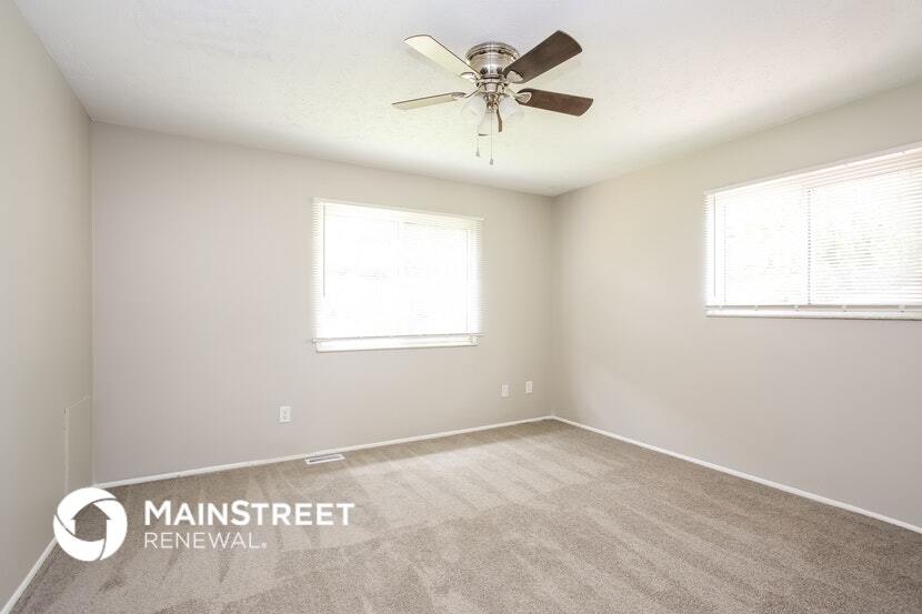 Building Photo - 1335 Birch Dr