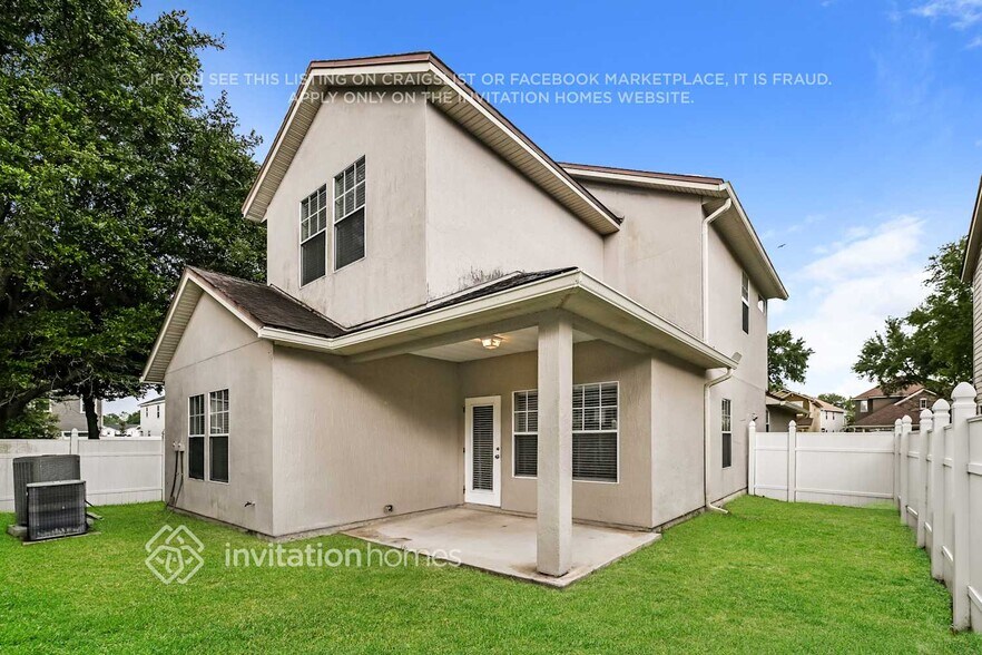 Building Photo - 6205 Whitsbury Ct