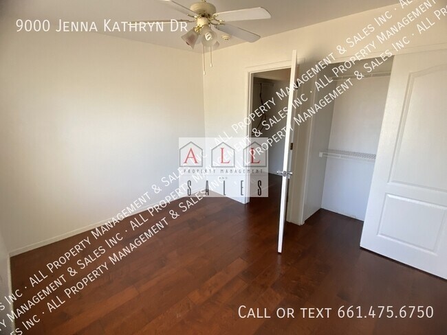 Building Photo - 9000 Jenna Kathryn Dr