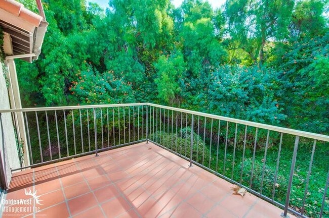 Building Photo - Charming 3Bdm 2Ba Condo in the Heart of Ca...