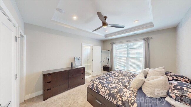 Building Photo - 3804 Sky Haven Dr