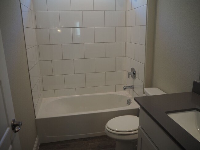 Building Photo - 2505 Starling St