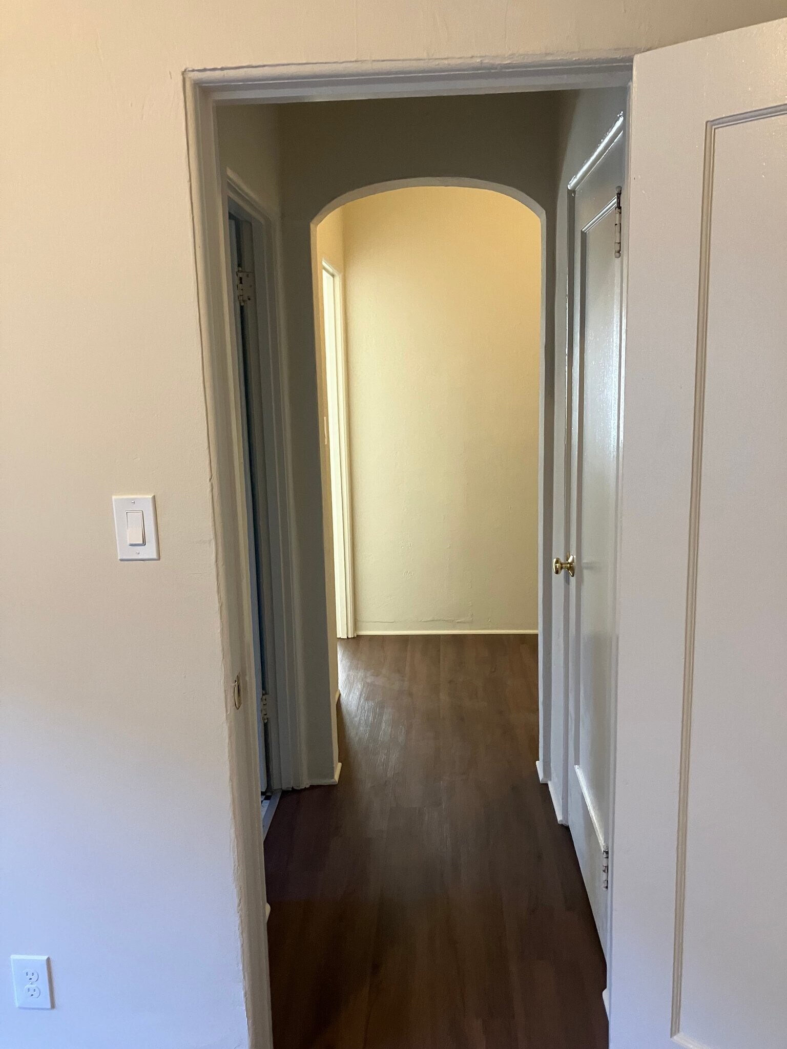 Building Photo - 2625 Ivy Dr