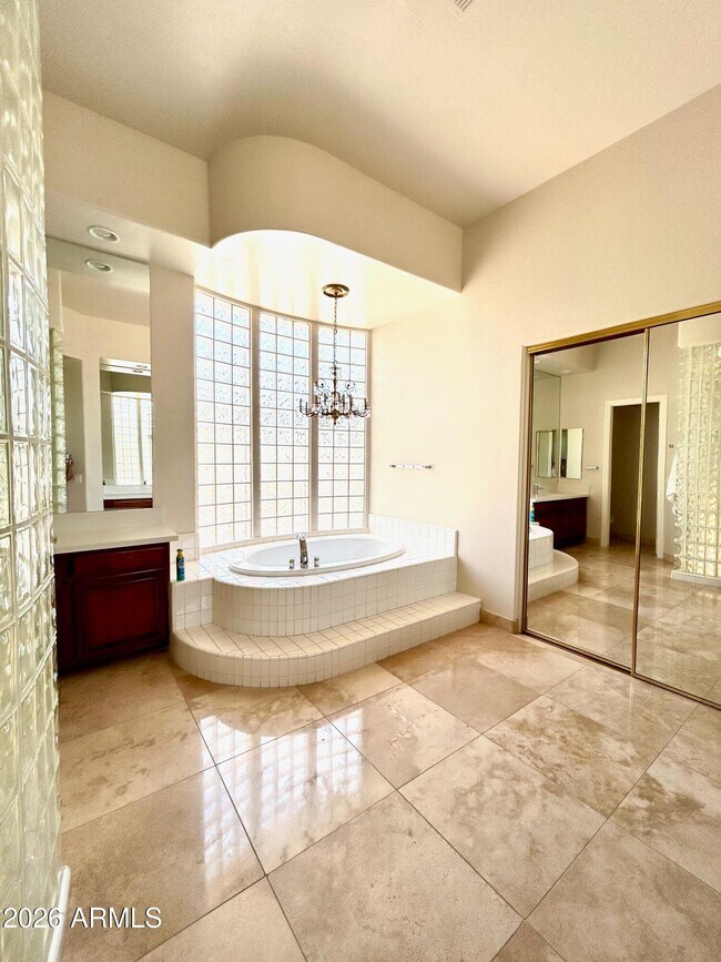 Building Photo - 7484 E Pontebella Dr