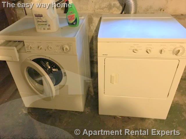 Building Photo - 25 Laurel St