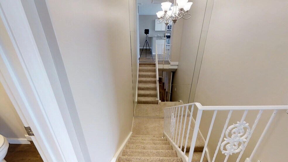Building Photo - 3035 Parkwild Dr