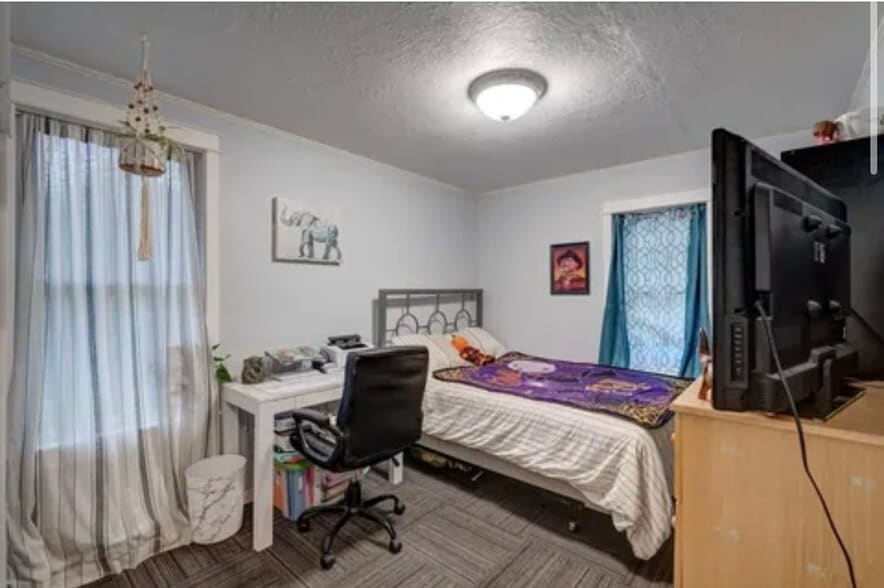Bedroom 2 - 212 E Howard St