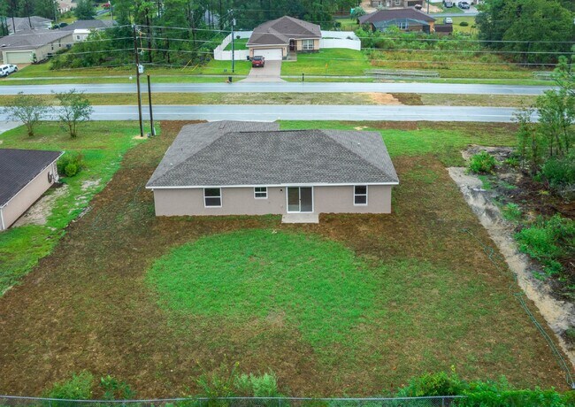 Building Photo - Beautiful Brand new 3 Bd/2 bath Home in Ma...