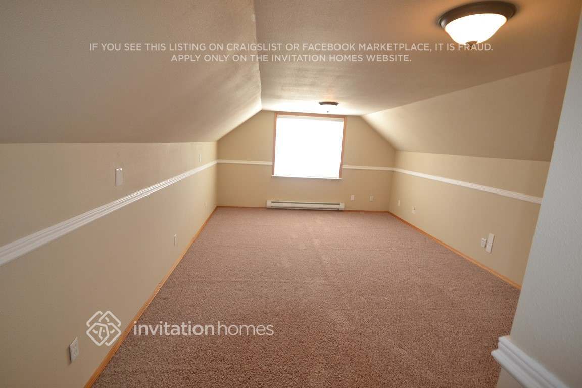 Building Photo - 1705 Peach Park Ln