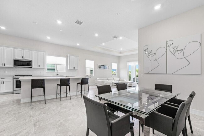 Building Photo - 12325 Frontline Ln
