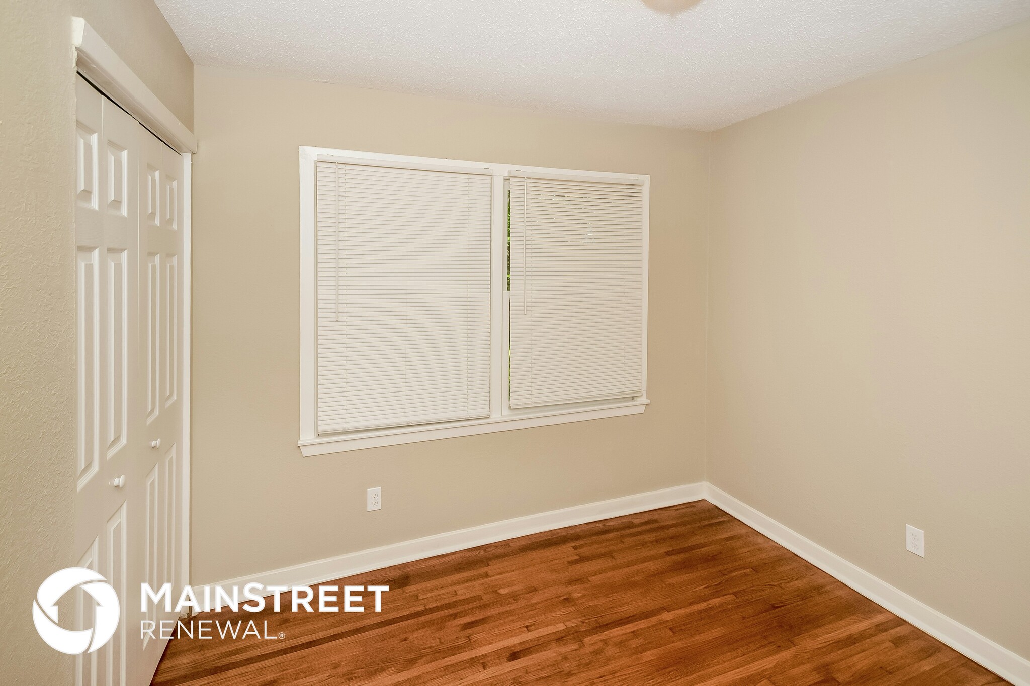 Building Photo - 417 13th Terrace NW