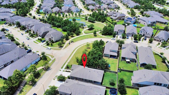 Building Photo - 16011 Monument Hill Crossing