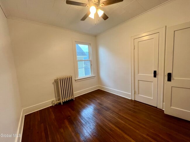 Building Photo - 83 Arnold Ave