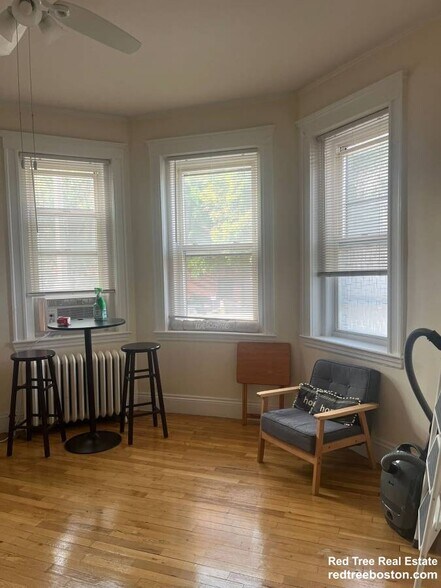 Building Photo - 319 Allston St