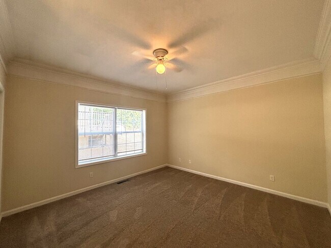 Building Photo - 4br House near Campus, Stadium, Downtown! ...