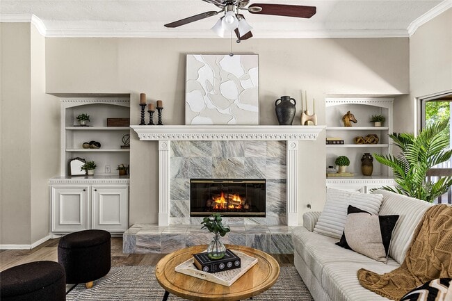 Building Photo - 170 April Cove