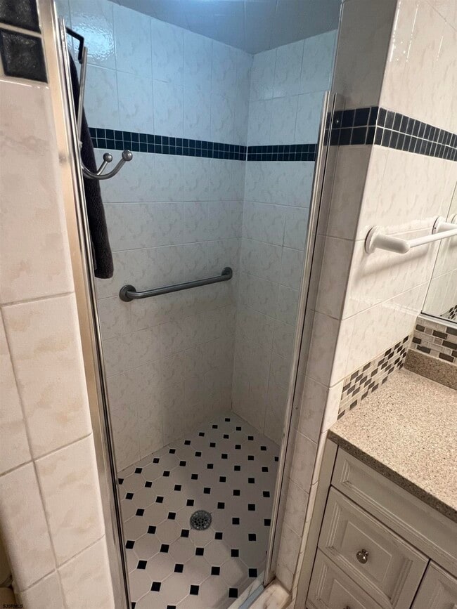 Building Photo - 239 N Derby Ave