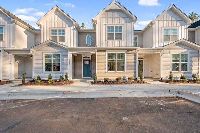 Building Photo - 1707 Ballard Dr