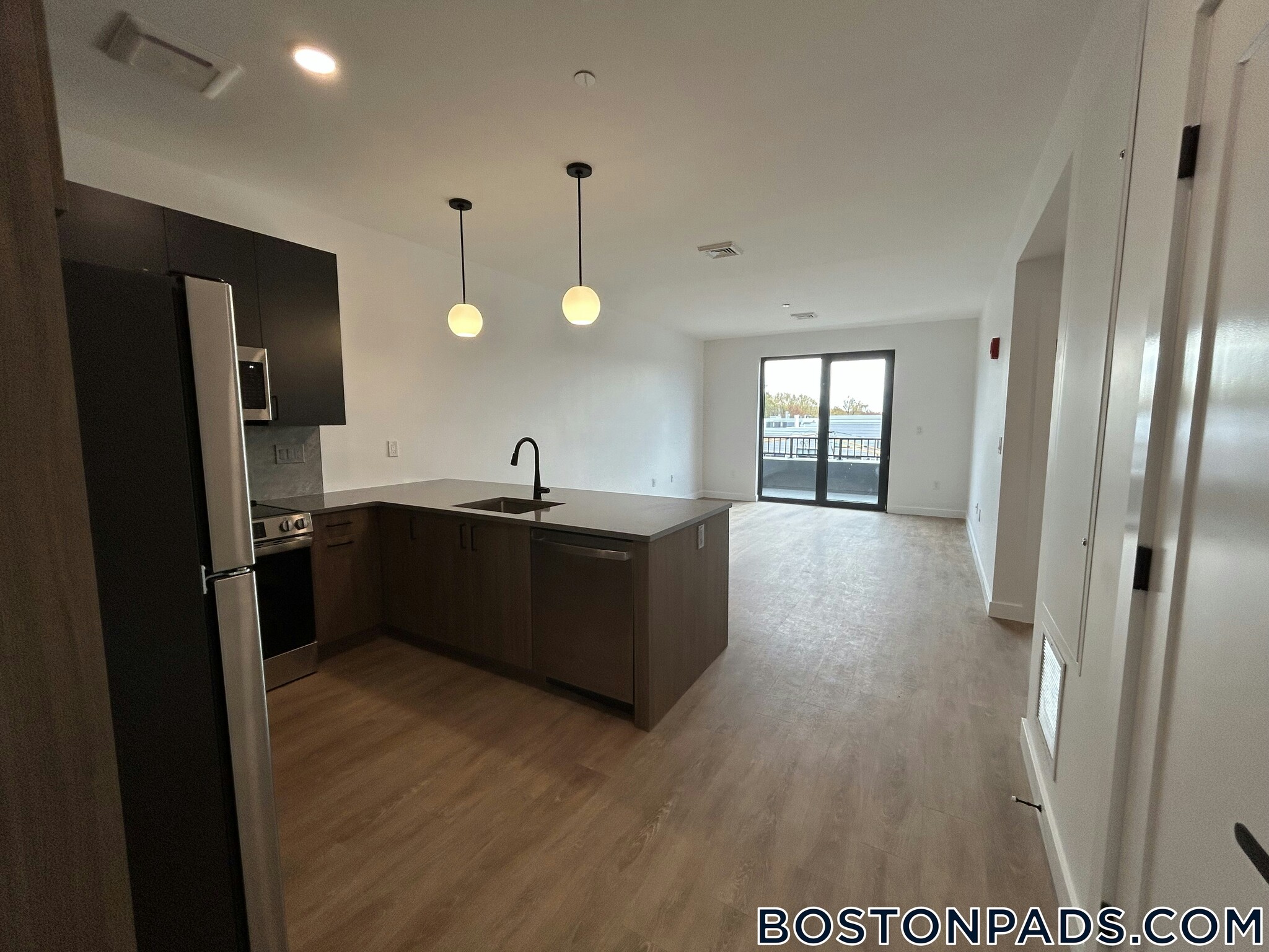 Building Photo - 199 Gardner St