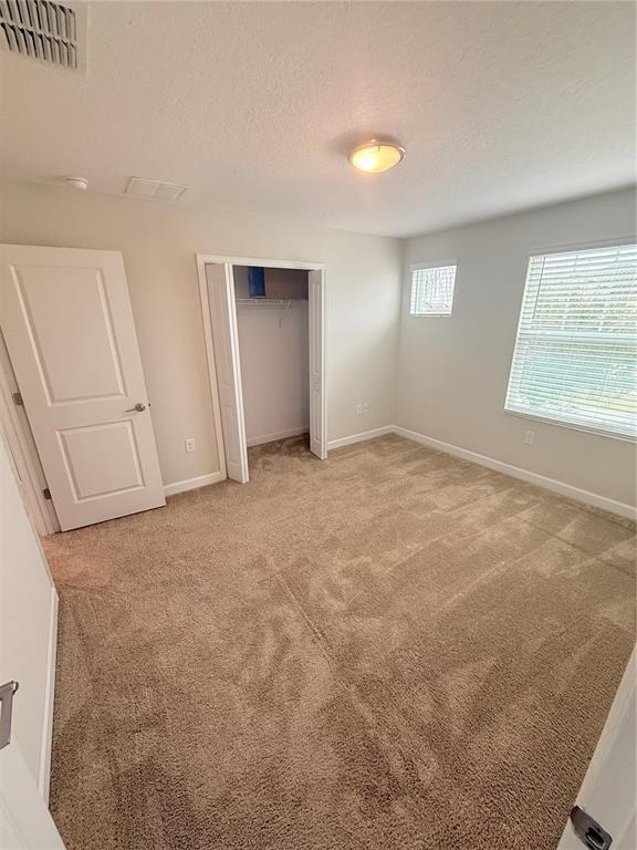 Building Photo - 7512 Summerlake Groves St