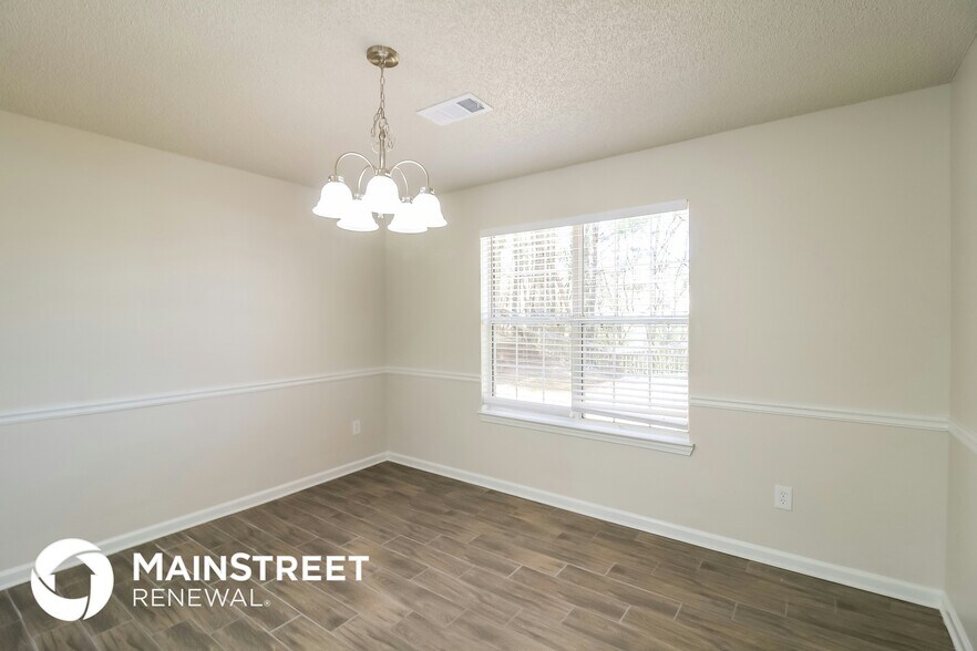 Building Photo - 5350 Knights Landing