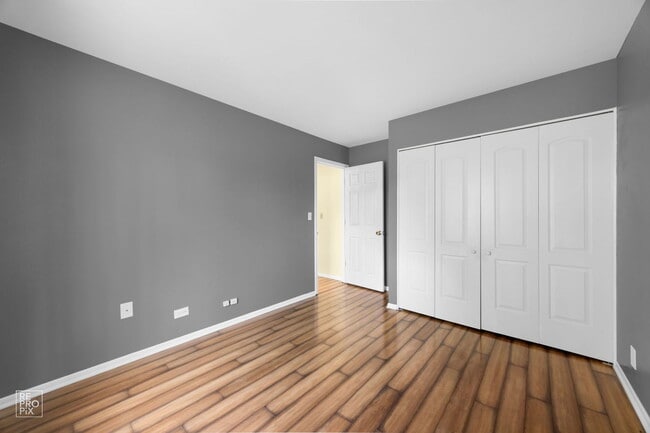 Building Photo - 7922 Knottingham Cir