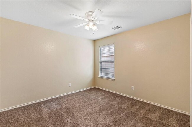 Building Photo - 354 Camelia Pkwy