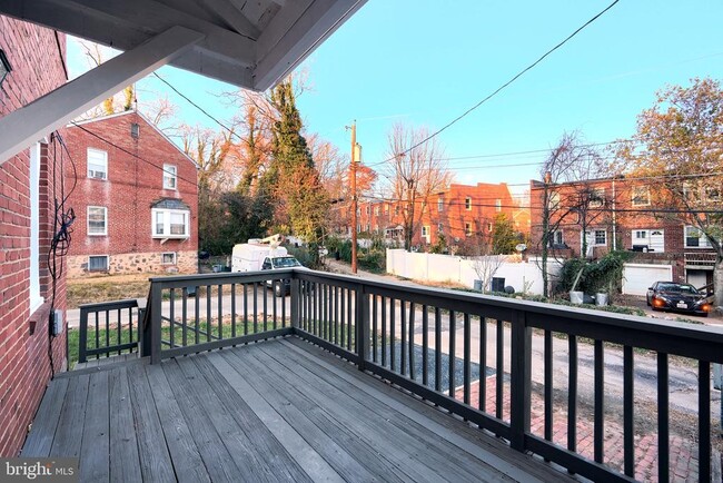 Building Photo - 51 Briarwood Rd