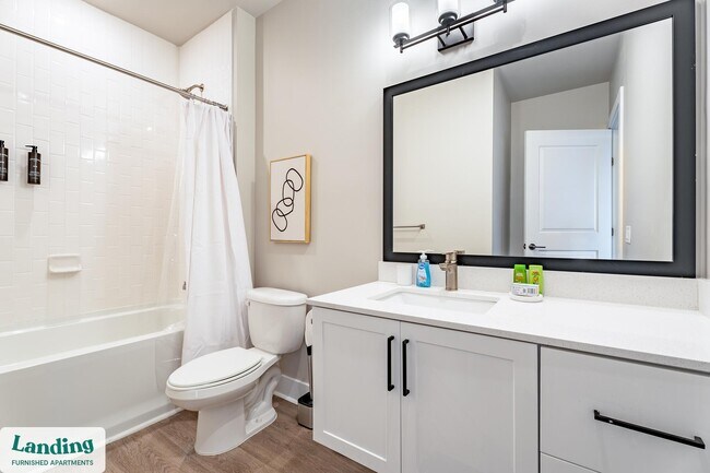 Building Photo - 300 E Broad St