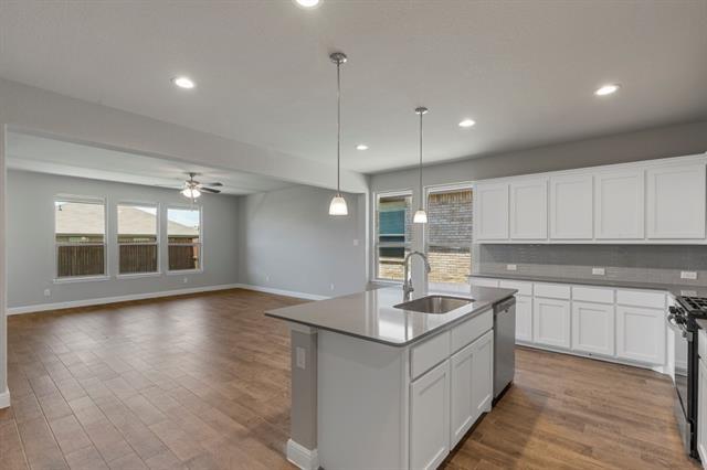 Building Photo - 15524 Canford Ter