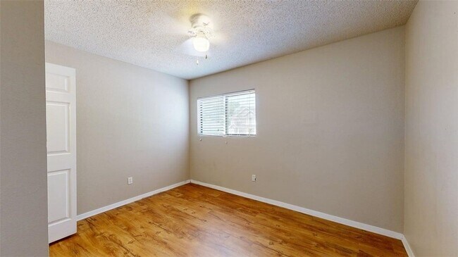 Building Photo - 1506 Lemon Tree Ln