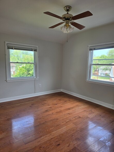 Building Photo - 5825 Lamont Dr